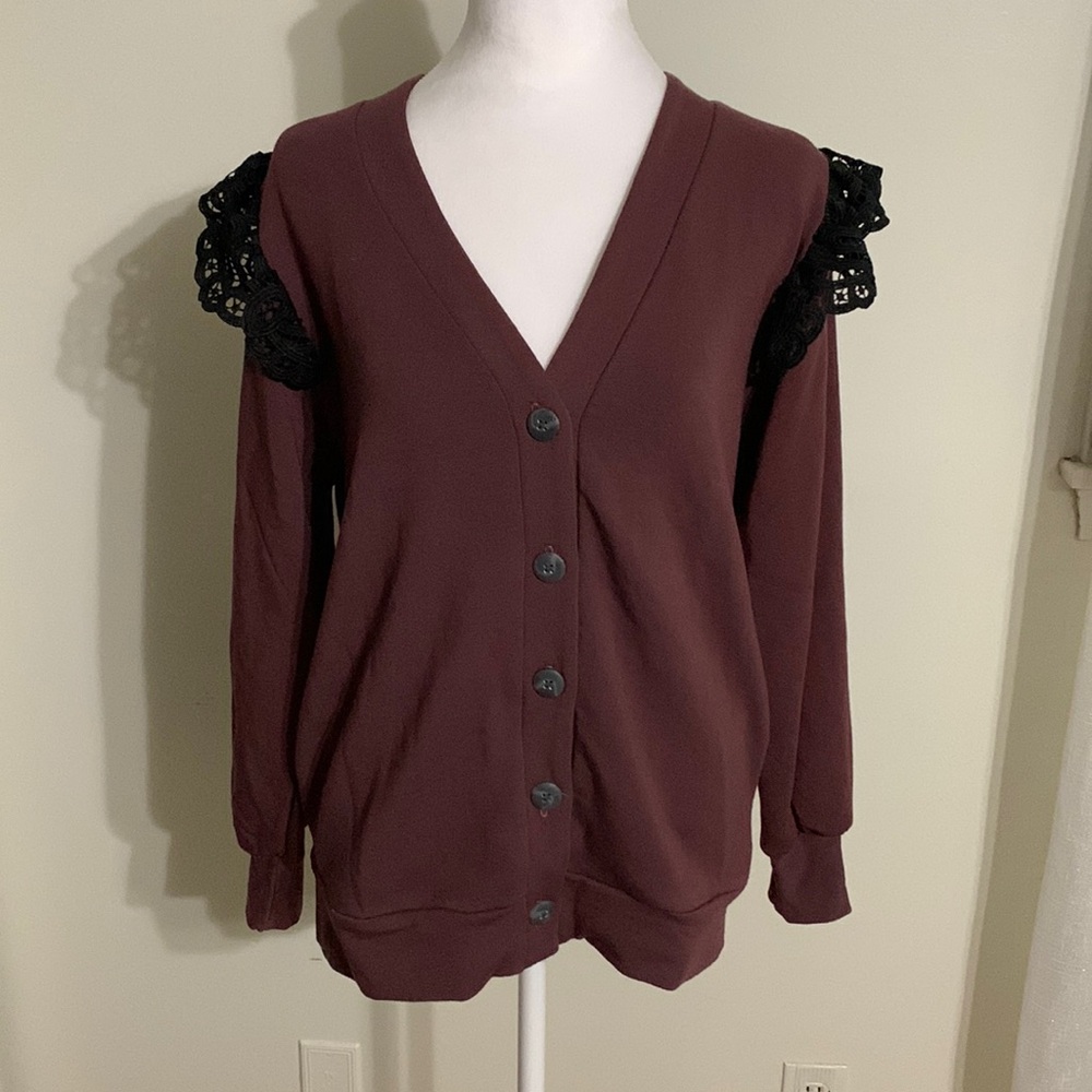 Amour Vert Selma Sweater size small NEW